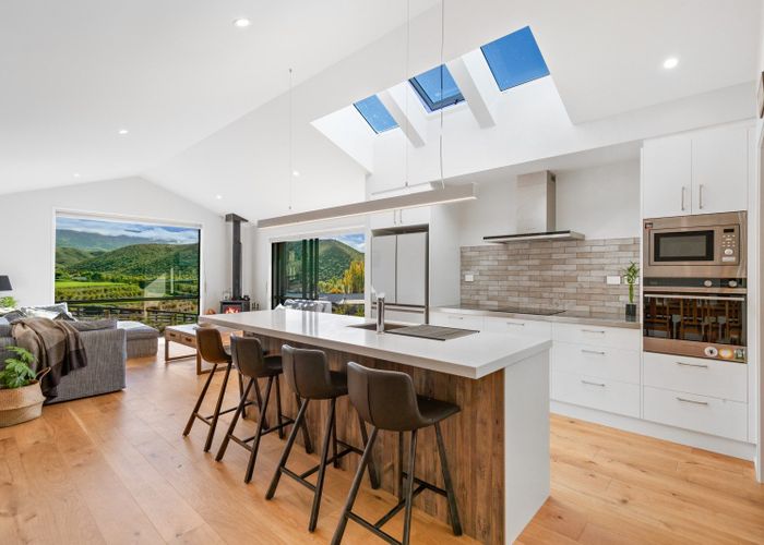  at 9 Lowburn Terrace, Lowburn
