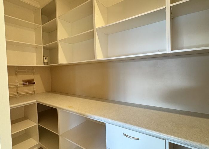  at 79 Manor park, Sunnyhills, Manukau City, Auckland
