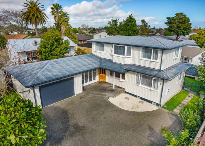  at 51 Great South Road, Manurewa, Auckland