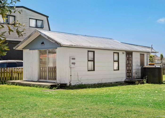  at 59 Kowhai Avenue, KAIAUA, MIRANDA