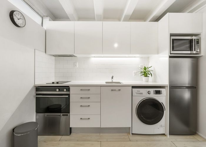  at 18/67 Princes Street, Northcote Point, North Shore City, Auckland