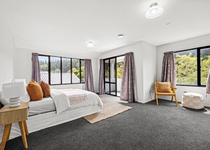  at 15 Willoughby Lane, Parklands, Christchurch