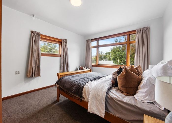  at 1/235 Hills Road, Mairehau, Christchurch City, Canterbury