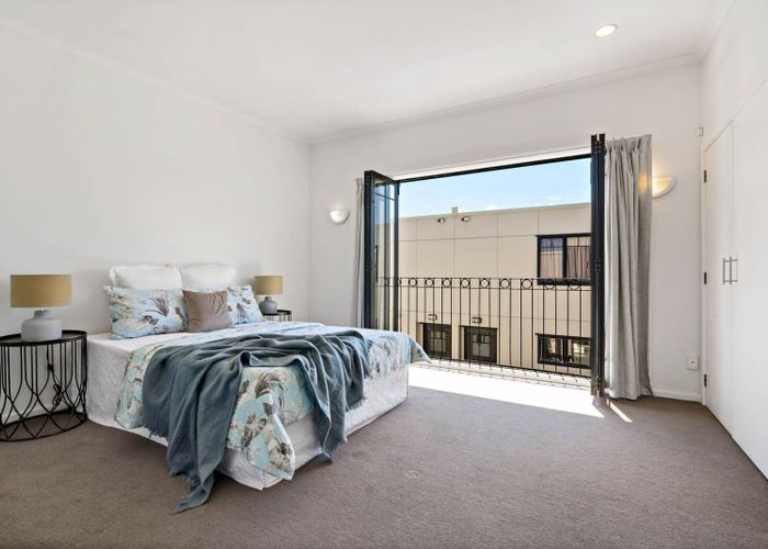  at 1B/8 Farnham Street, Parnell, Auckland