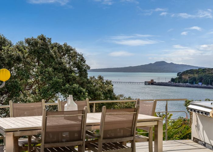  at 31 Paritai Drive, Orakei, Auckland