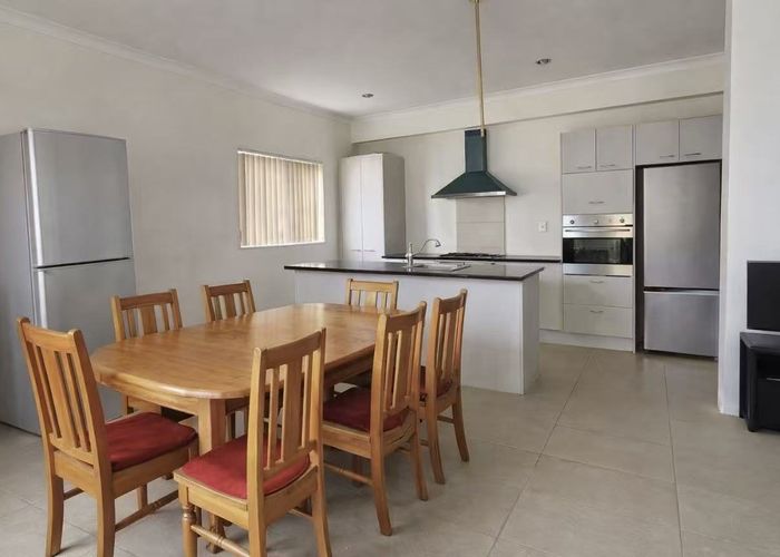  at 19 Triump Rd, Flat Bush, Manukau City, Auckland