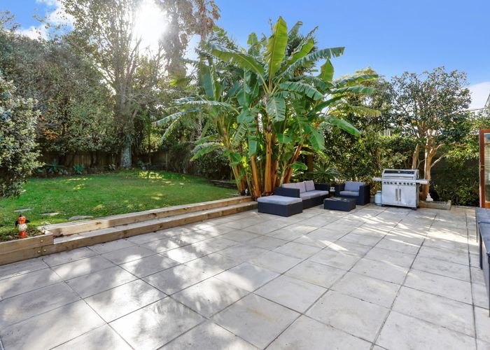  at 6 Clarke Road, Onehunga, Auckland