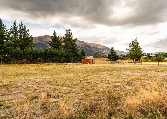 at 3 Moonraker Place, LAKE HAWEA