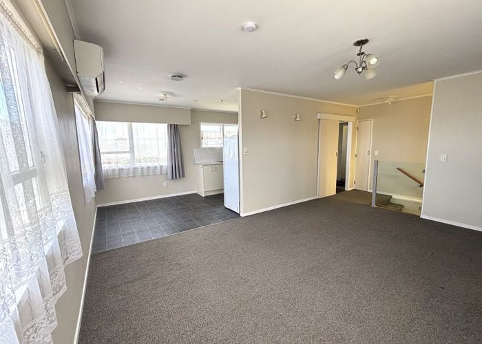  at 114 Taikata Road, Te Atatu Peninsula, Waitakere City, Auckland