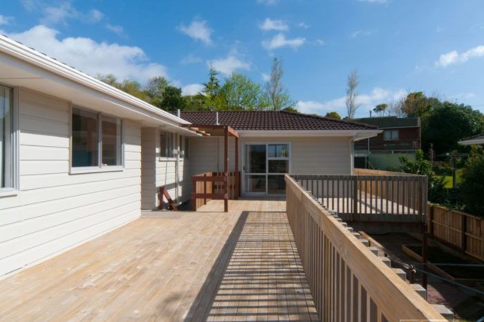  at Chartwell Avenue, Glenfield, North Shore City, Auckland