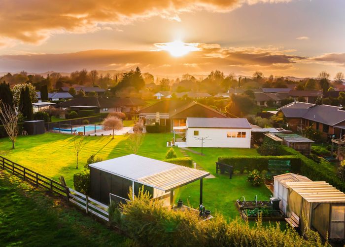  at 8 De La Mare Drive, Leamington, Waipa, Waikato