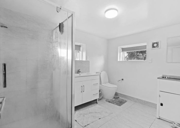  at 2/237 Great South Road, Manurewa, Manukau City, Auckland