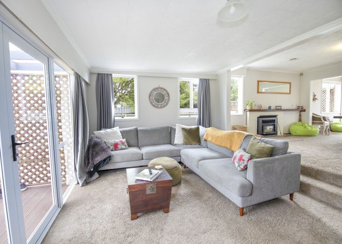  at 20 Howard Road, Taradale, Napier