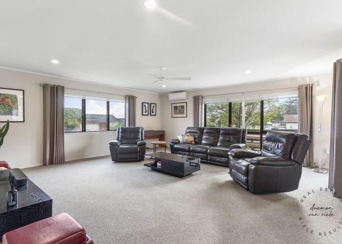  at 1/35 Golfland Drive, Golflands, Manukau City, Auckland