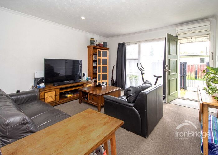  at 4/39 Brockworth Place, Riccarton, Christchurch