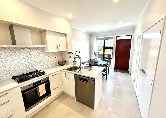  at 60 Manarini Road, Westgate, Auckland