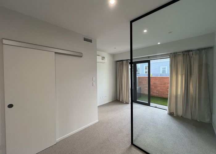  at 77A/124  Taylors Road, Mount Albert, Auckland City, Auckland