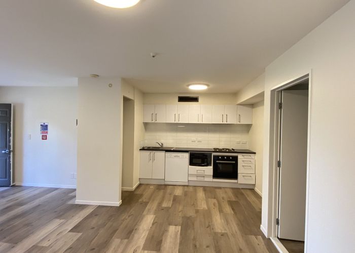  at 418F Albany Highway, Albany, North Shore City, Auckland