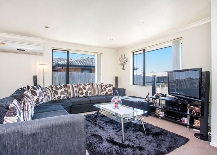  at Glendene, Waitakere City, Auckland