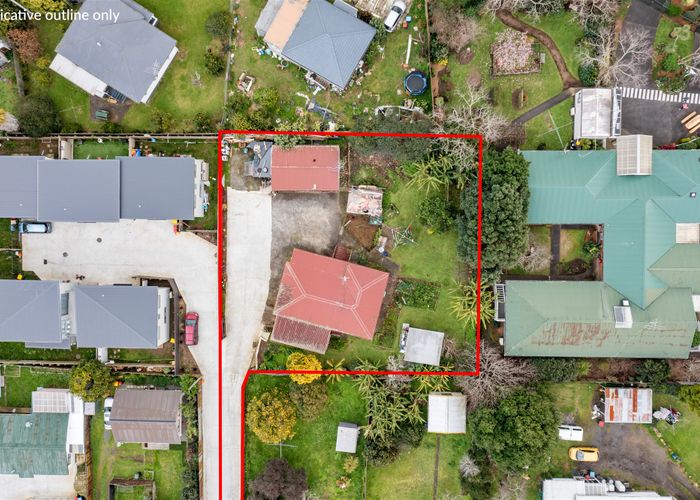  at 12 Mataroa Road, Mount Wellington, Auckland