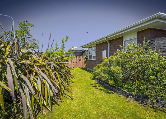  at 15 Clydesdale Street, Woolston, Christchurch