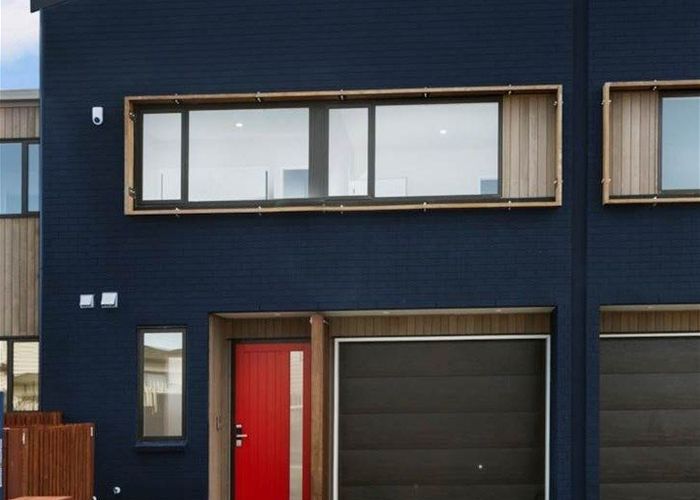  at 18 Willowherb Lane, Hobsonville, Waitakere City, Auckland