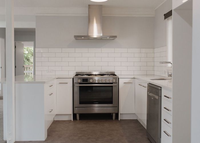  at 13 Percival Rd, Paraparaumu Beach, Kapiti Coast, Wellington