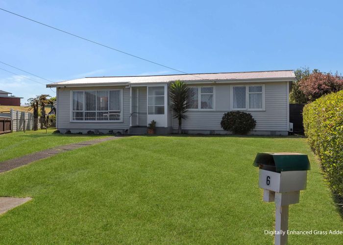  at 6 Mahoe Place, Gonville, Whanganui