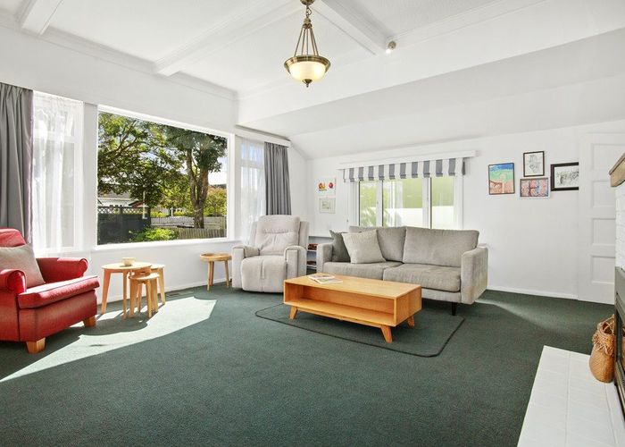  at 6 Sherwood Street, Woburn, Lower Hutt, Wellington