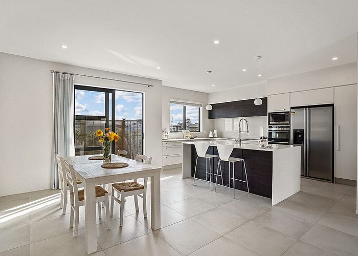  at 20 Mahutonga Avenue, Beachlands, Auckland