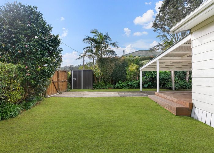  at 17A Knox Road, Swanson, Auckland