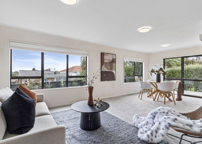  at 5 Winstone Road, Mount Roskill, Auckland