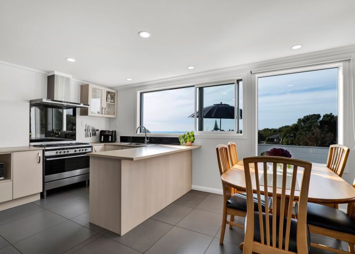  at 1A Squire Place, Blagdon, New Plymouth