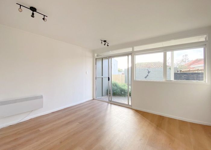  at 4/277 Mount Eden Road, Mount Eden, Auckland