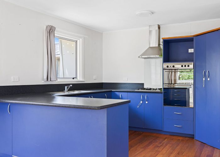  at 556 Cranford Street, Papanui, Christchurch City, Canterbury