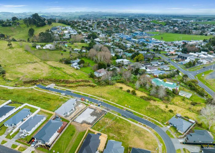  at 15 Kanono Way, Helensville, Rodney, Auckland
