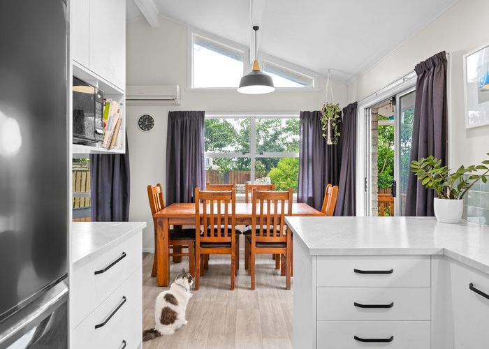  at 6 Te Anau Place, Glenview, Hamilton, Waikato