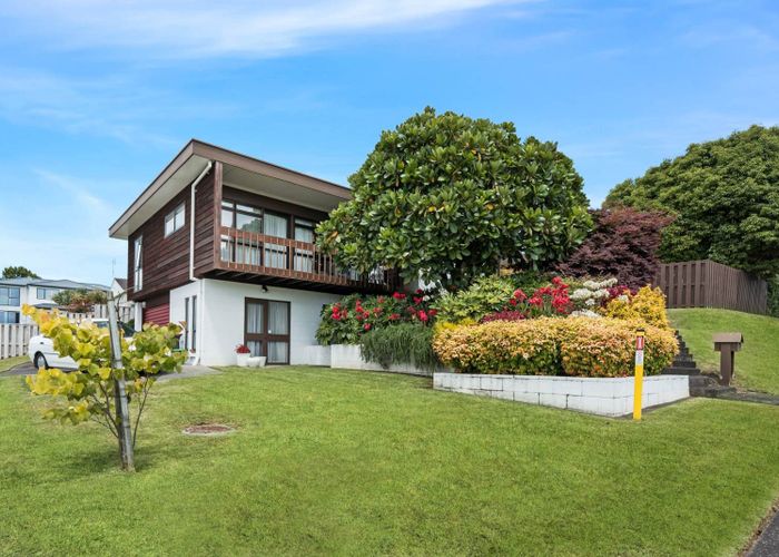  at 23 Kurnell Drive, Botany Downs, Manukau City, Auckland