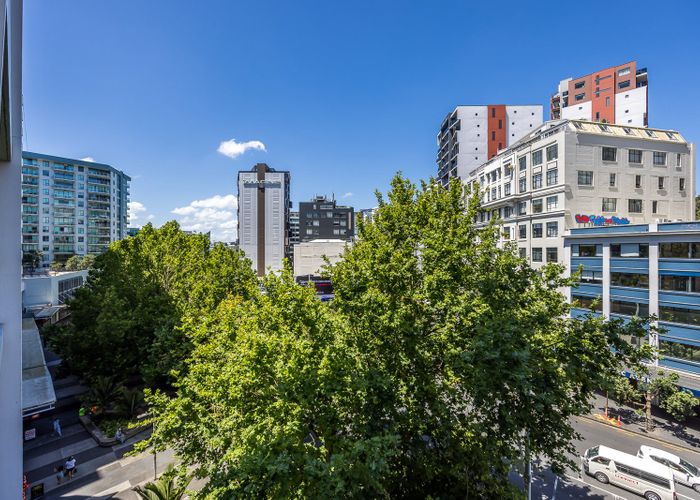  at 609/2 Beach Road, Auckland Central, Auckland