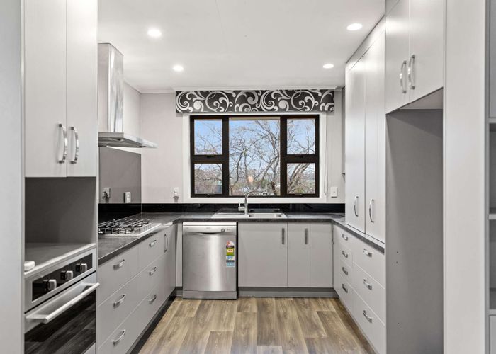  at 33 Gordon Terrace, East Gore, Gore
