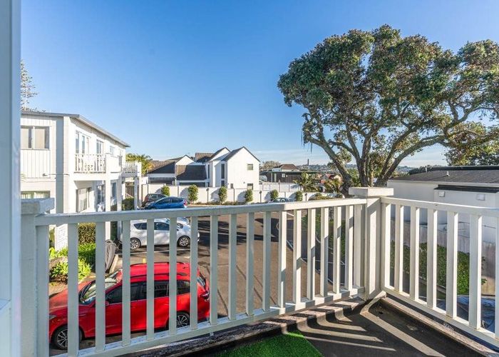  at 20/72 Kitchener Road, Milford, North Shore City, Auckland