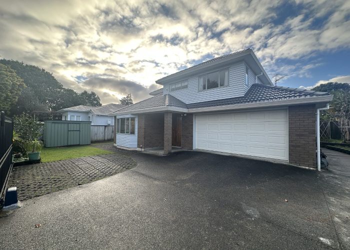 at 2A  Hardley Ave, Mount Roskill, Auckland City, Auckland