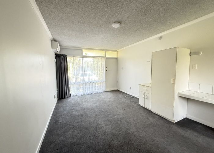  at 11/6 Selcourt Road, Mount Albert, Auckland City, Auckland