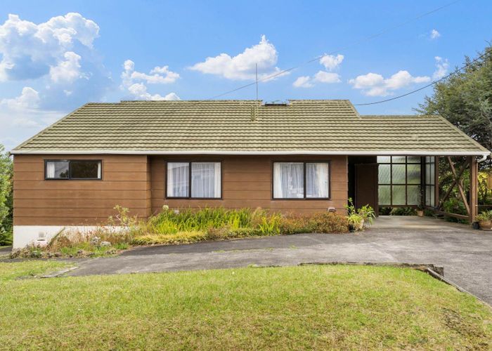  at 17 St James Avenue, Helensville, Helensville