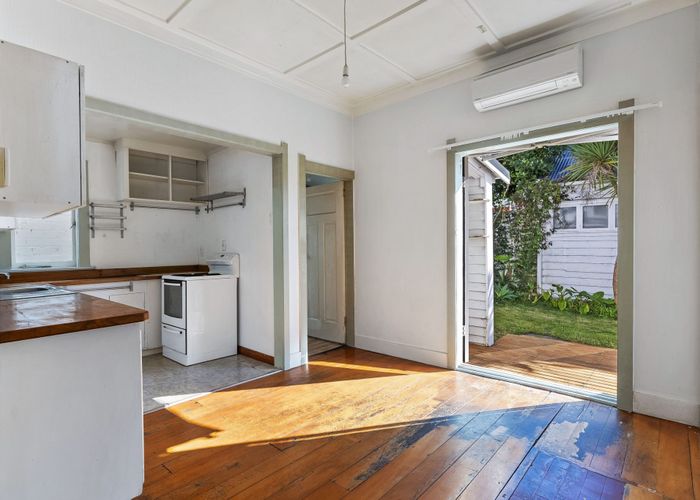 at 2 Russell Street, Freemans Bay, Auckland City, Auckland