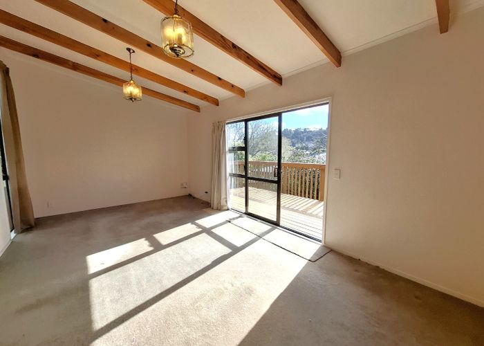  at 1A Charnley Grove, Glenfield, North Shore City, Auckland
