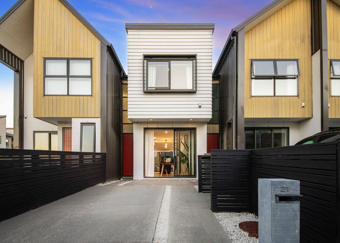  at 21 Peihana Road, Hobsonville, Auckland