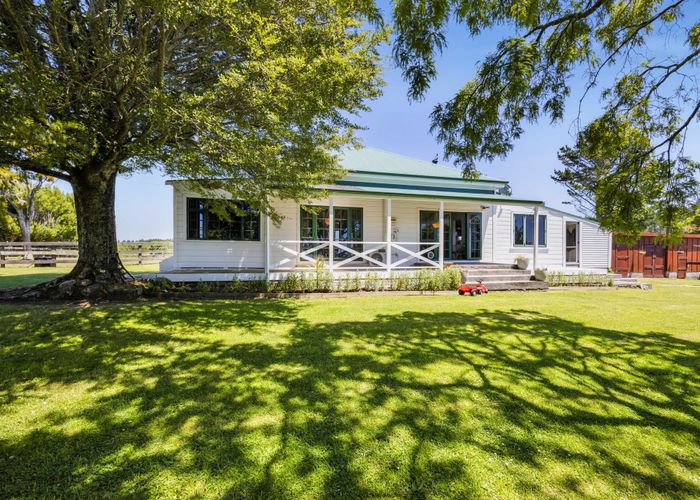  at 8 Waingongoro Road, Stratford West, Stratford, Taranaki