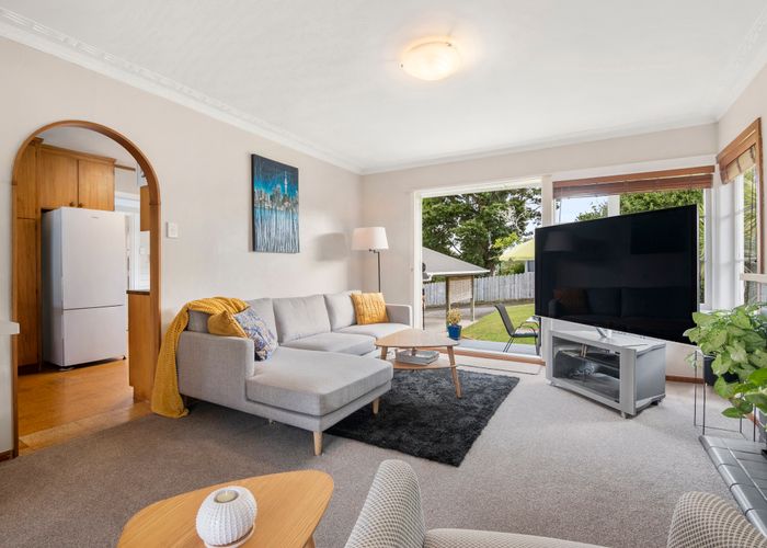  at 19B Bolton Street, Blockhouse Bay, Auckland