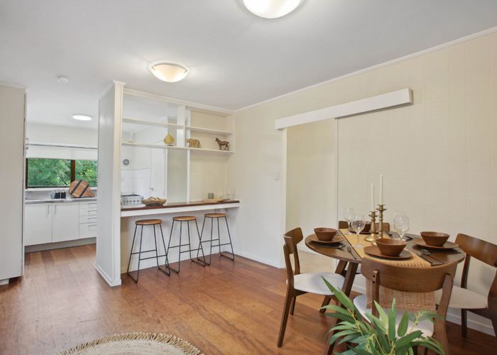  at 82 Glen Road, Ranui, Waitakere City, Auckland